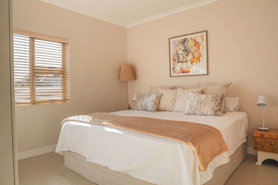 To Let 3 Bedroom Property for Rent in Flamingo Vlei Western Cape